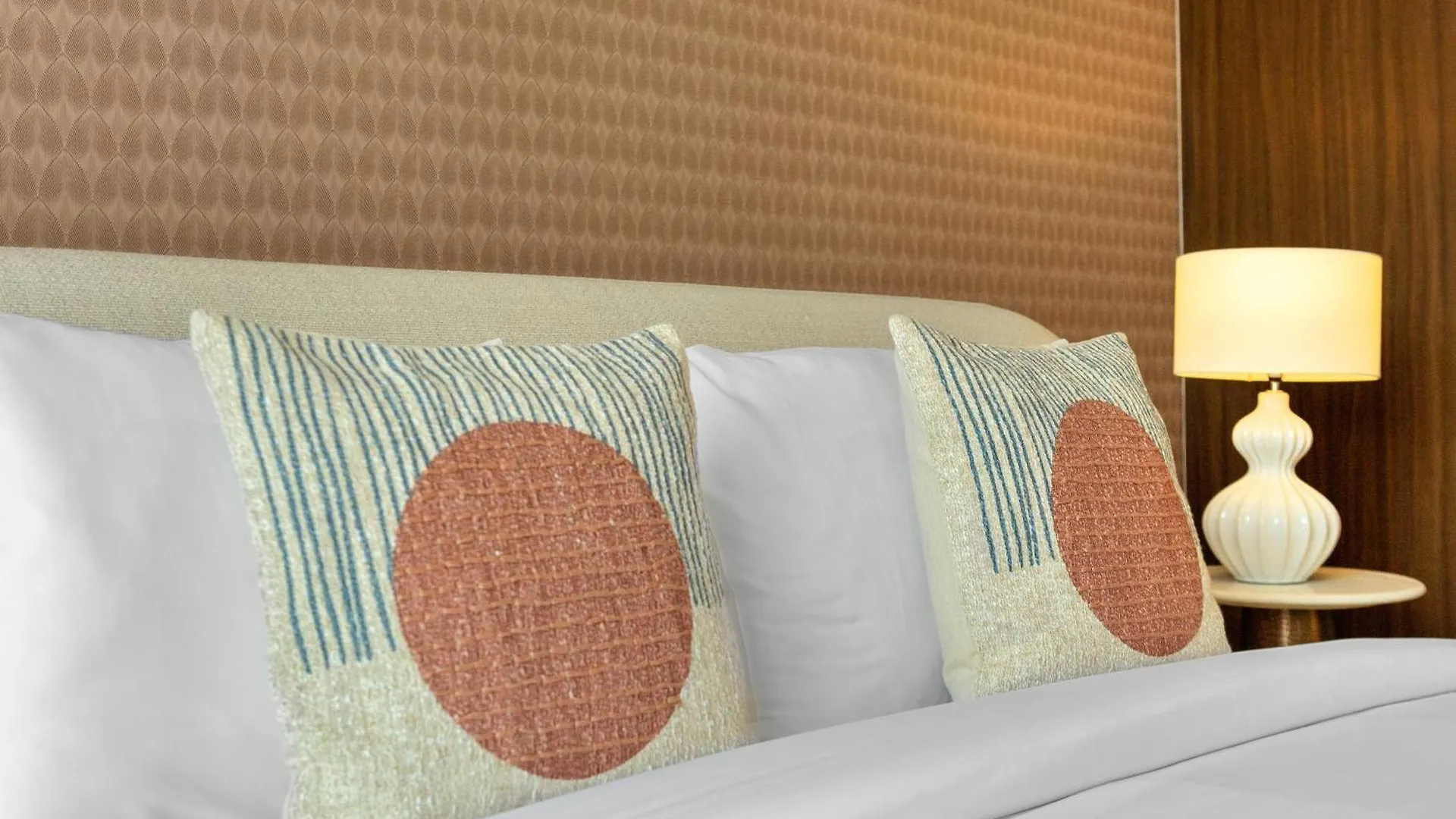 Sophisticated 1 Bedroom Apartment Creek Harbour Dubai