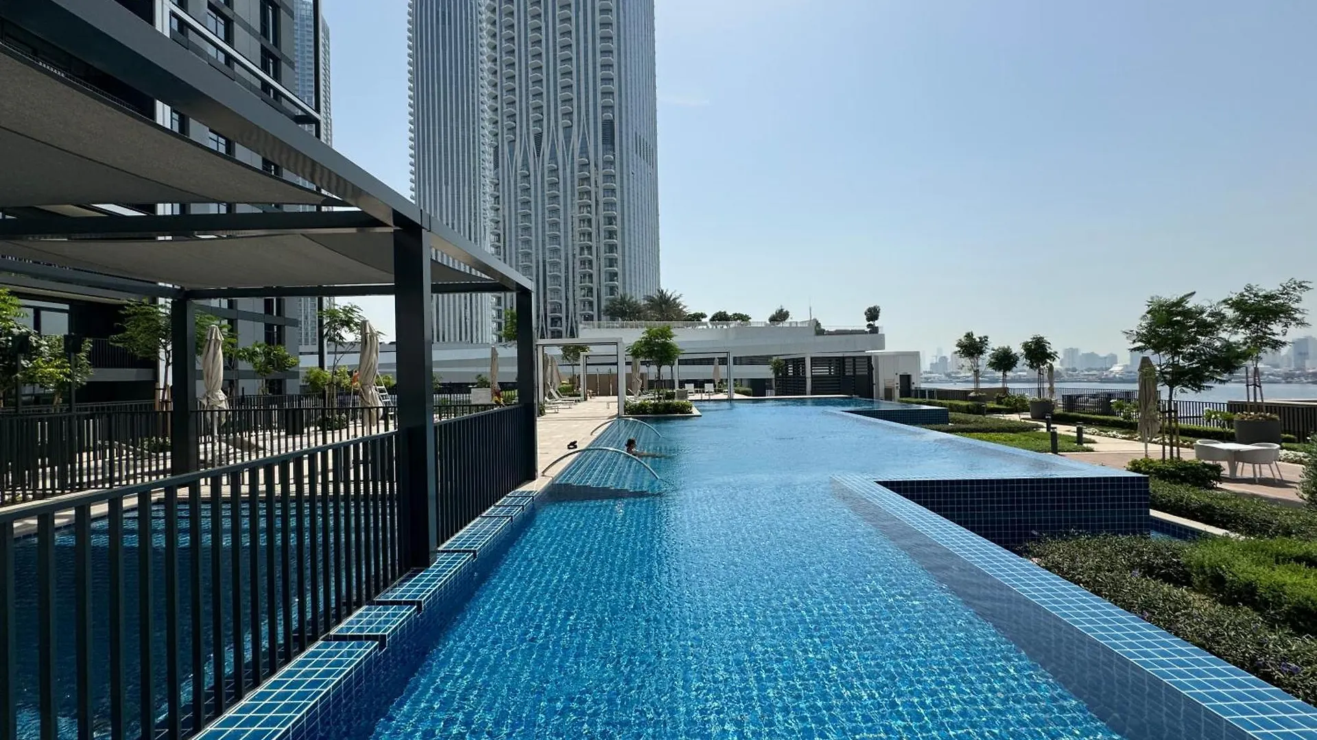Sophisticated 1 Bedroom Apartment Creek Harbour Dubai