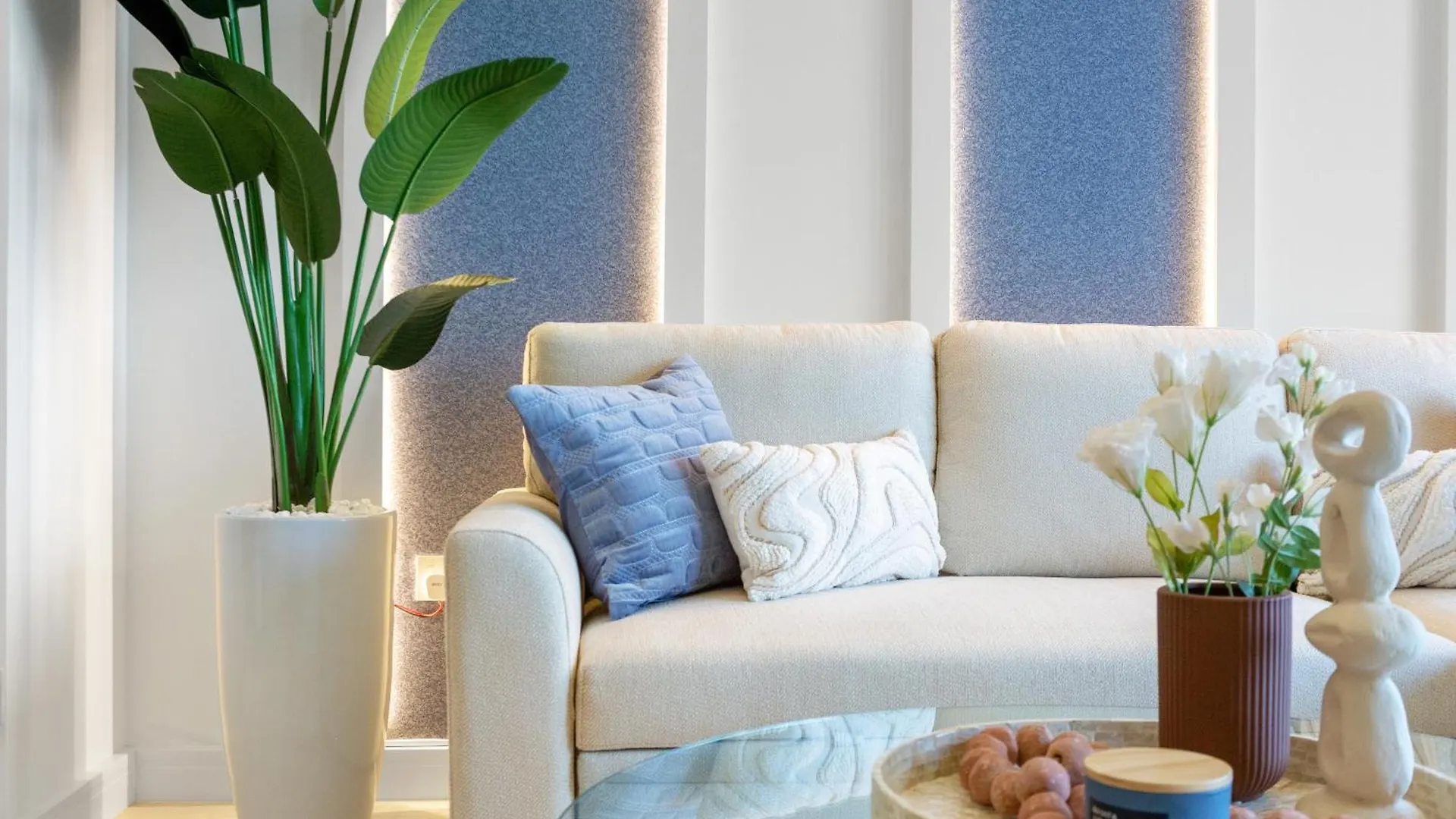 Sophisticated 1 Bedroom Apartment Creek Harbour Dubai 0*,